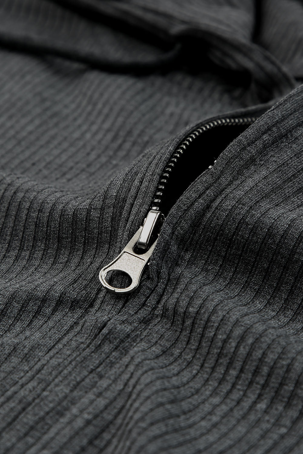 Angela | Kapuzen-Sweatshirt mit Reißverschluss Damen - Elle Zürich