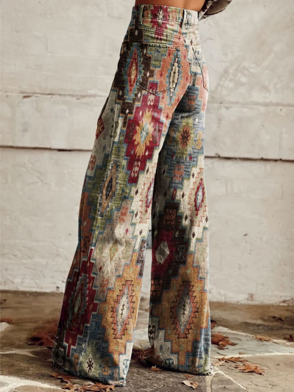 Elsa | Weite Jeans mit Retro-Tapisseriemuster - Elle Zürich