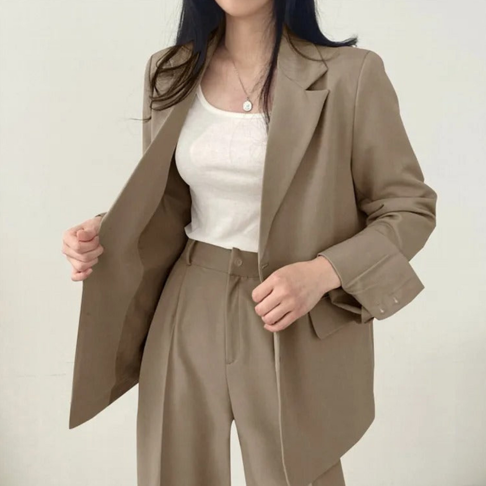 Karin | Damen Oversize Blazer und Hose mit weitem Bein - Elle Zürich