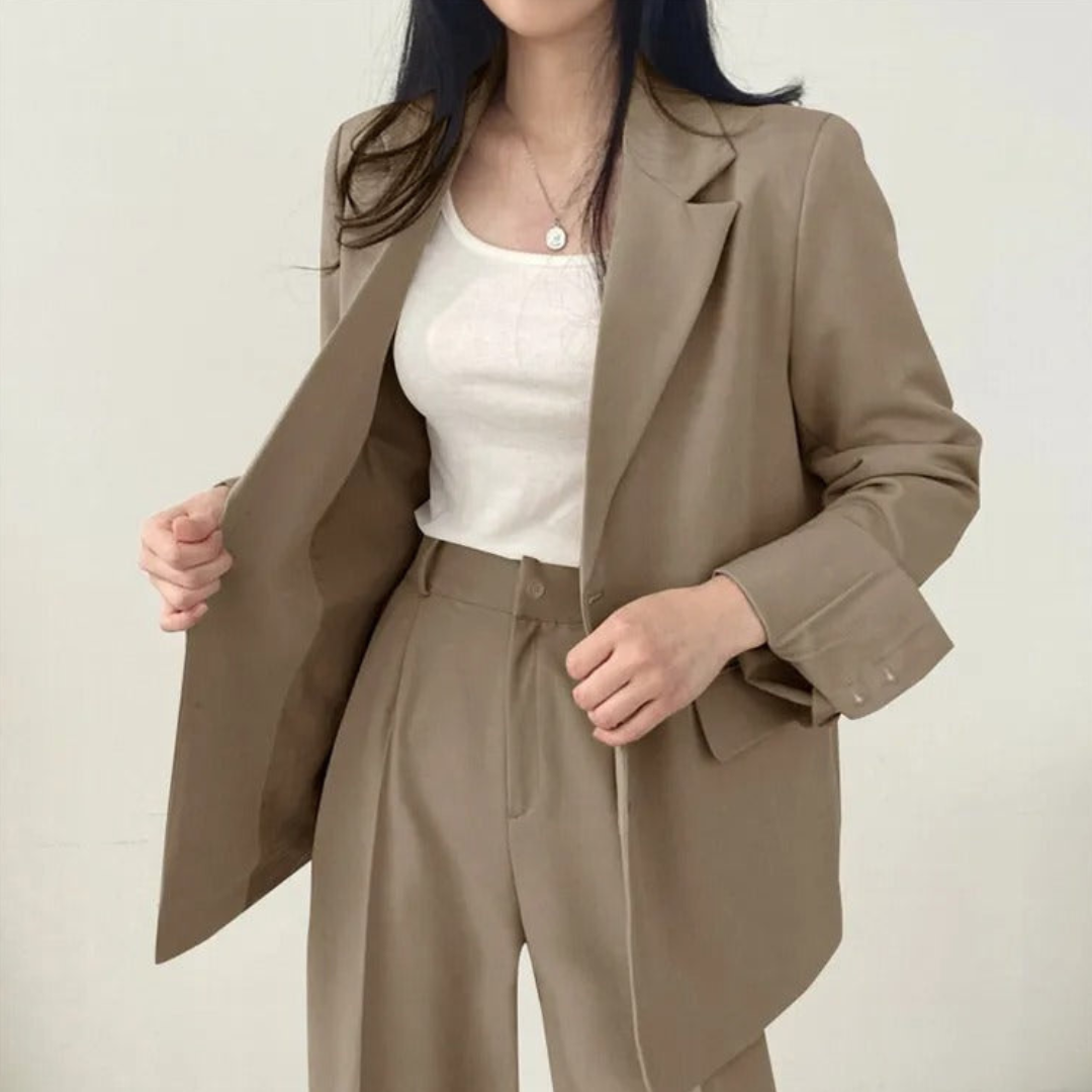 Karin | Damen Oversize Blazer und Hose mit weitem Bein - Elle Zürich