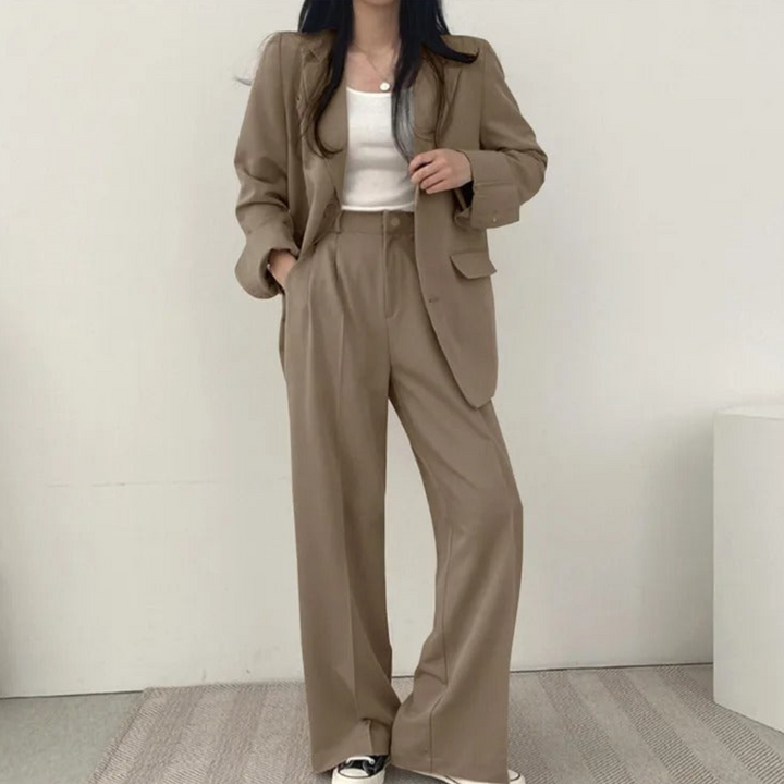 Karin | Damen Oversize Blazer und Hose mit weitem Bein - Elle Zürich