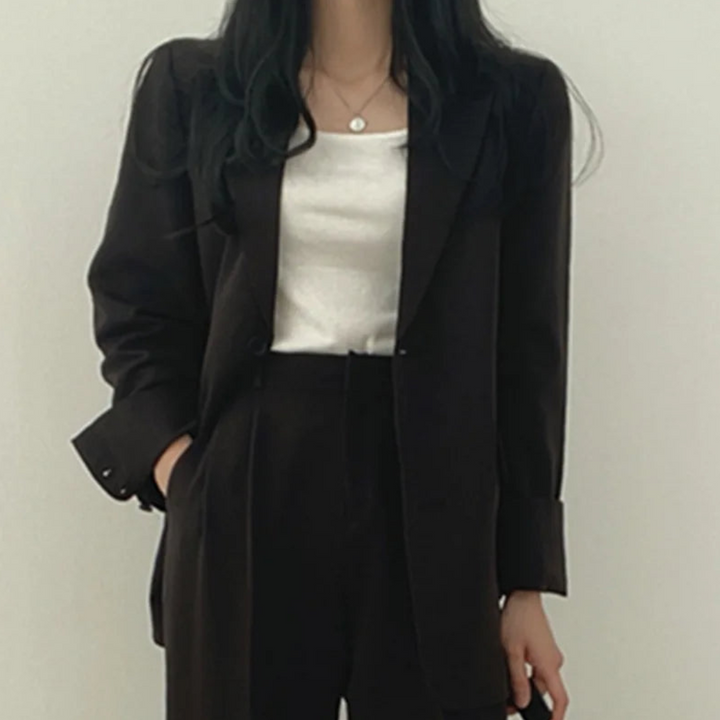 Karin | Damen Oversize Blazer und Hose mit weitem Bein - Elle Zürich