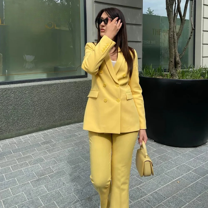 Lydia | Schickes Formelles Anzugset mit Tailliertem Langen Blazer für Damen