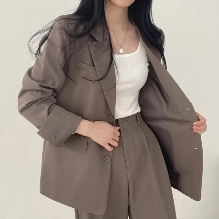 Karin | Damen Oversize Blazer und Hose mit weitem Bein - Elle Zürich