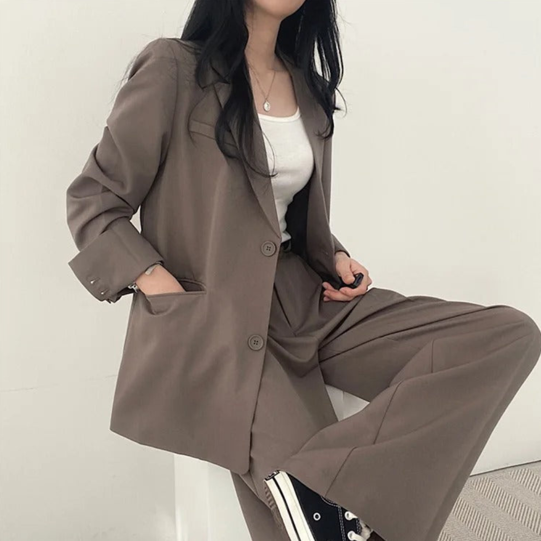 Karin | Damen Oversize Blazer und Hose mit weitem Bein - Elle Zürich