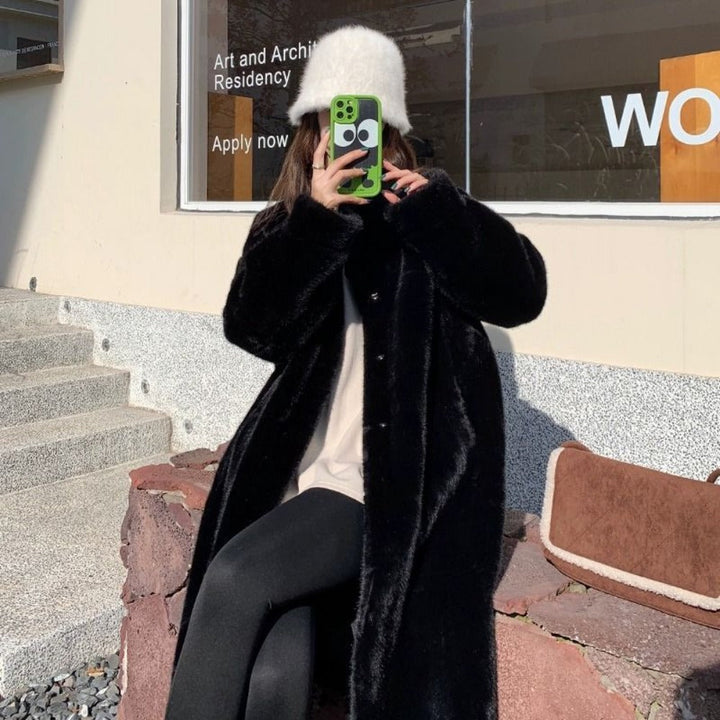 Dorothea | Damen Eleganter Kunstpelz Maxi Wintermantel