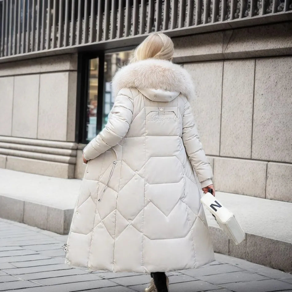 Edith | Damen Winter Steppmantel mit Kapuzenbesatz