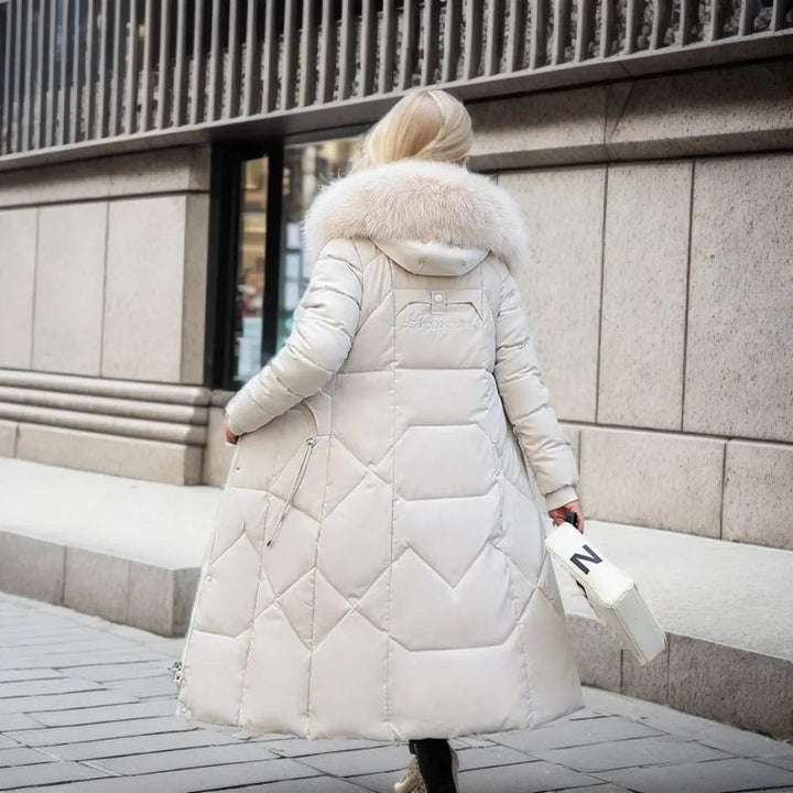 Edith | Damen Winter Steppmantel mit Kapuzenbesatz