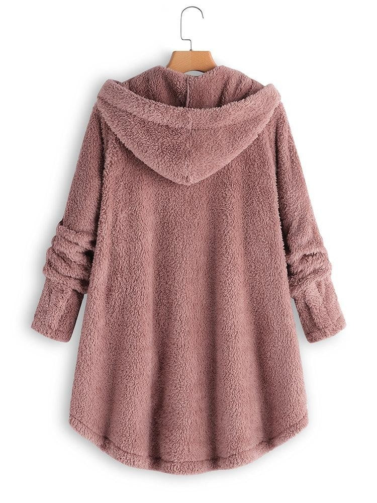 Lara | Damen Wintermantel aus Flausch mit Kapuze und Knöpfen - Elle Zürich