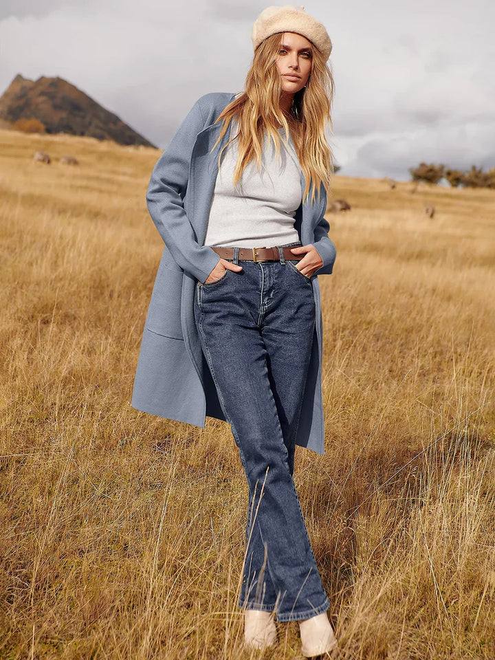 Bettina | Damen Kuschelige Winterstrickjacke mit Taschen - Elle Zürich