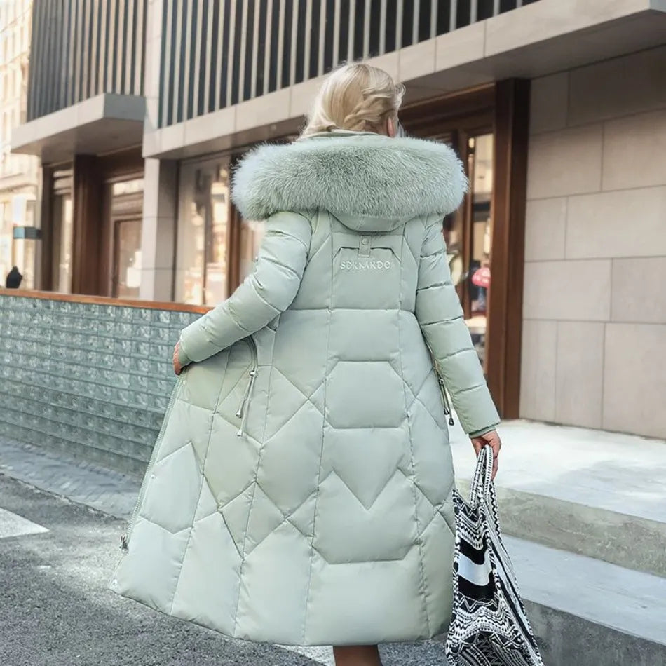 Edith | Damen Winter Steppmantel mit Kapuzenbesatz