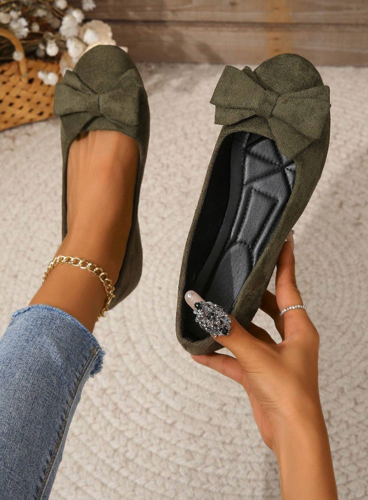 Helga | Bequeme Damen Slipper mit Schleifendetail - Elle Zürich