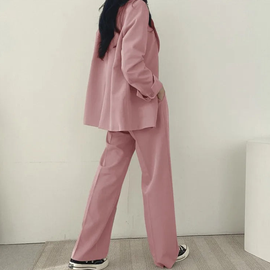 Karin | Damen Oversize Blazer und Hose mit weitem Bein - Elle Zürich