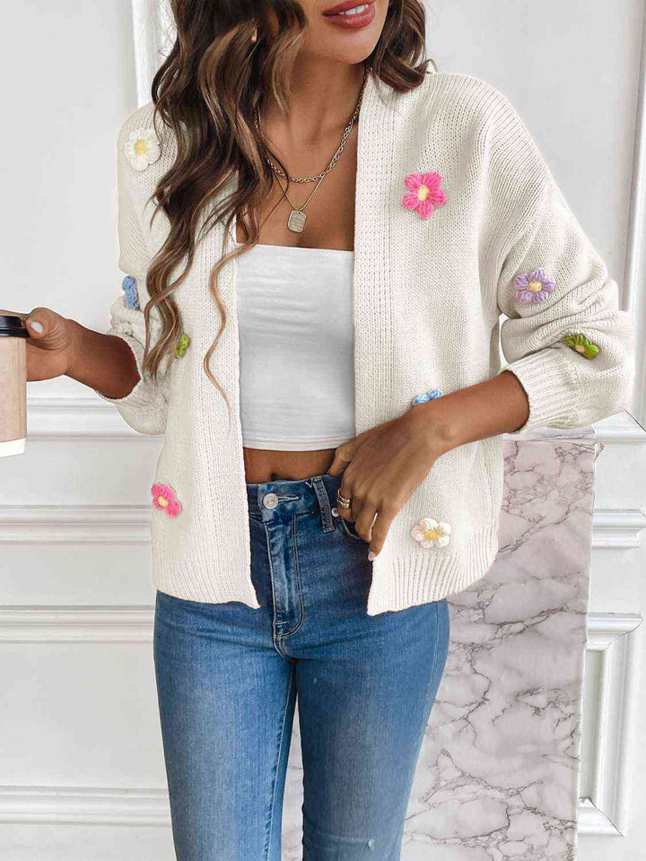 Michaela | Damen Winter-Cardigan mit Blumenstickerei - Elle Zürich