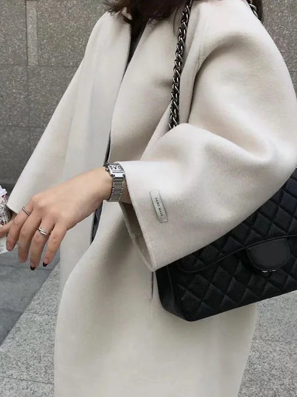 Angela | Damen Winter-Langmantel im minimalistischen Stil - Elle Zürich