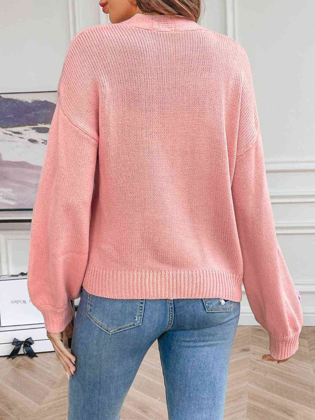 Michaela | Damen Winter-Cardigan mit Blumenstickerei - Elle Zürich