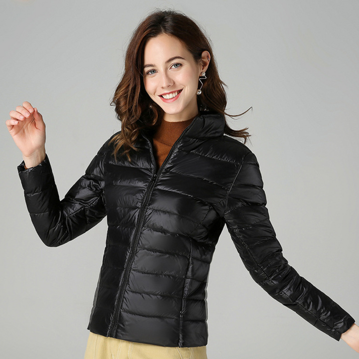 Sabina | Leichte Damen Winter-Pufferjacke mit Reißverschluss - Elle Zürich