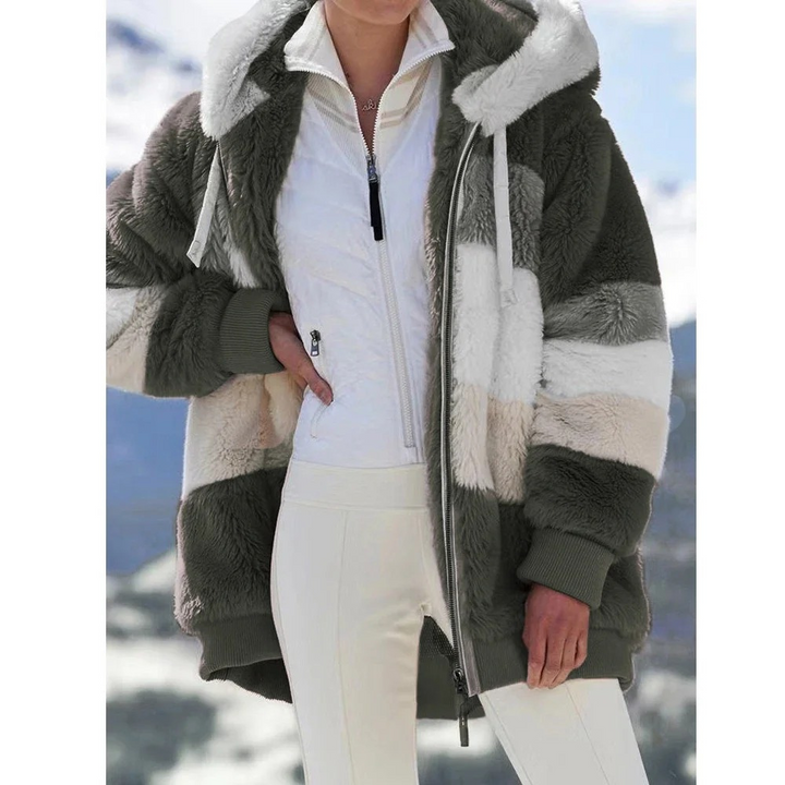 Jana | Kuschelige Teddyjacke mit Kapuze - Elle Zürich