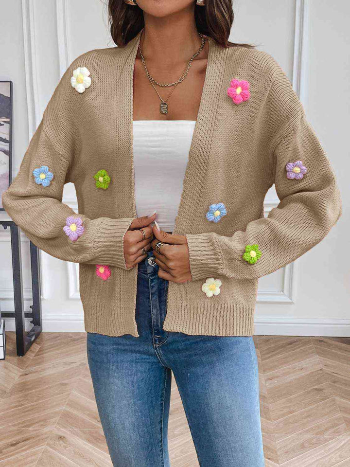 Michaela | Damen Winter-Cardigan mit Blumenstickerei - Elle Zürich