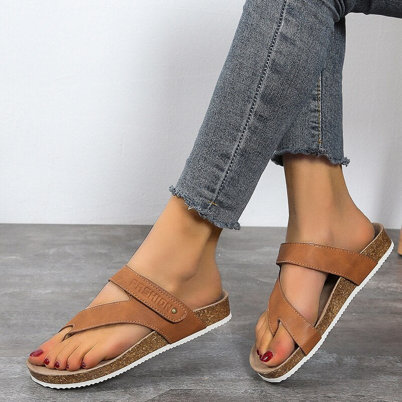 Sarah | Bequeme Sandalen mit Kreuzriemen - Elle Zürich