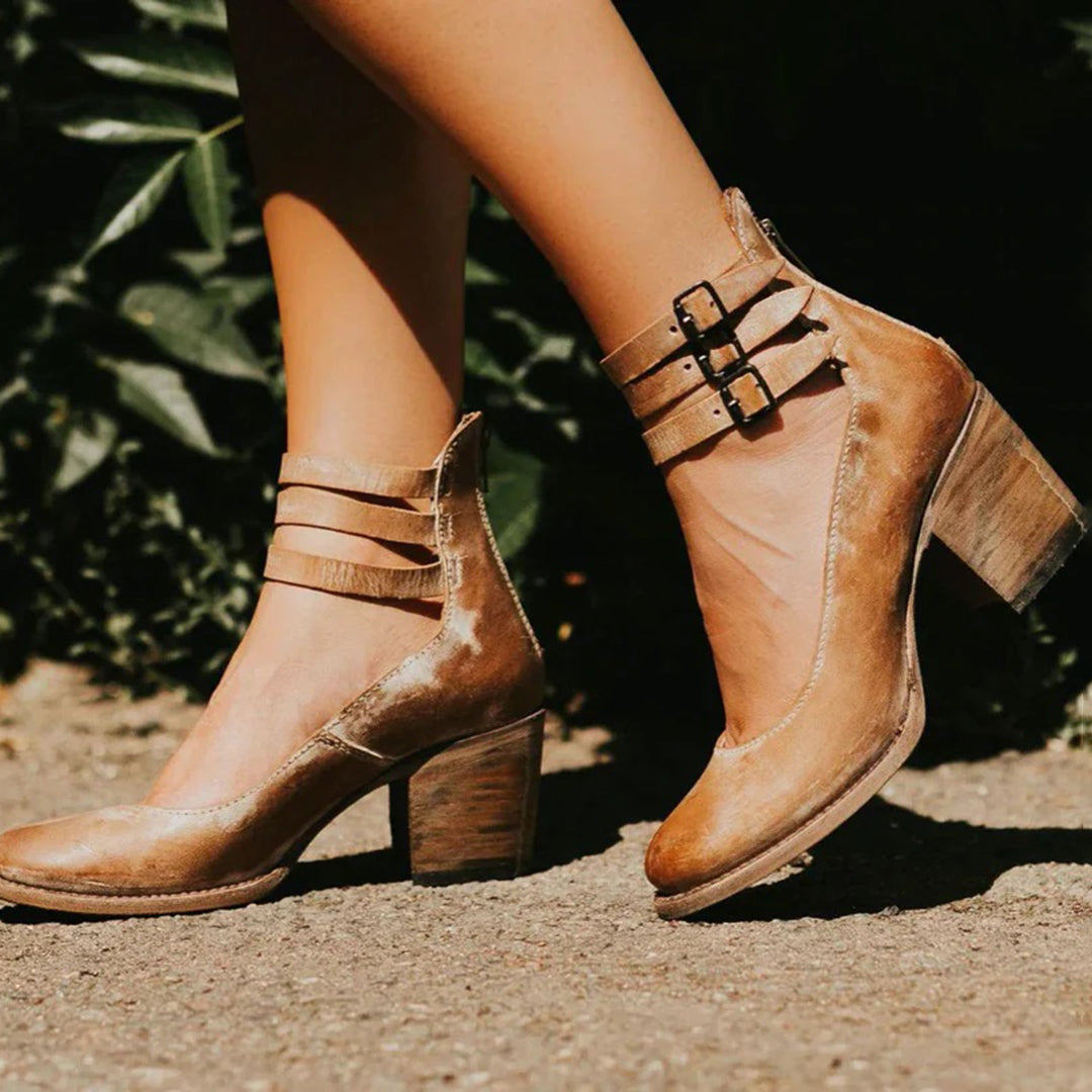 Doris | Trendige Absatz Schnürstiefeletten - Elle Zürich