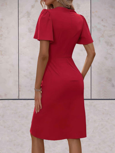 Elfriede | Stilvolles Abendkleid mit V-Ausschnitt - Elle Zürich