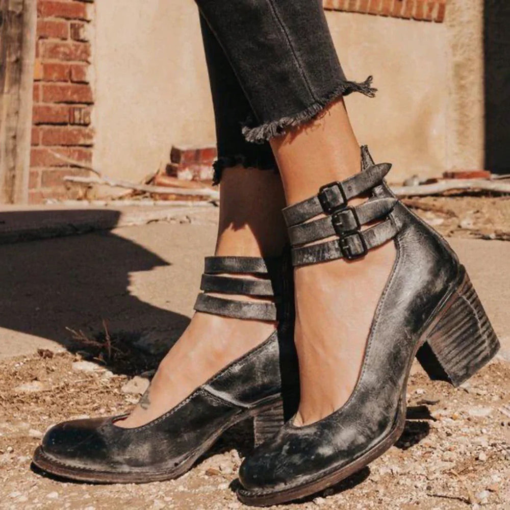 Doris | Trendige Absatz Schnürstiefeletten - Elle Zürich