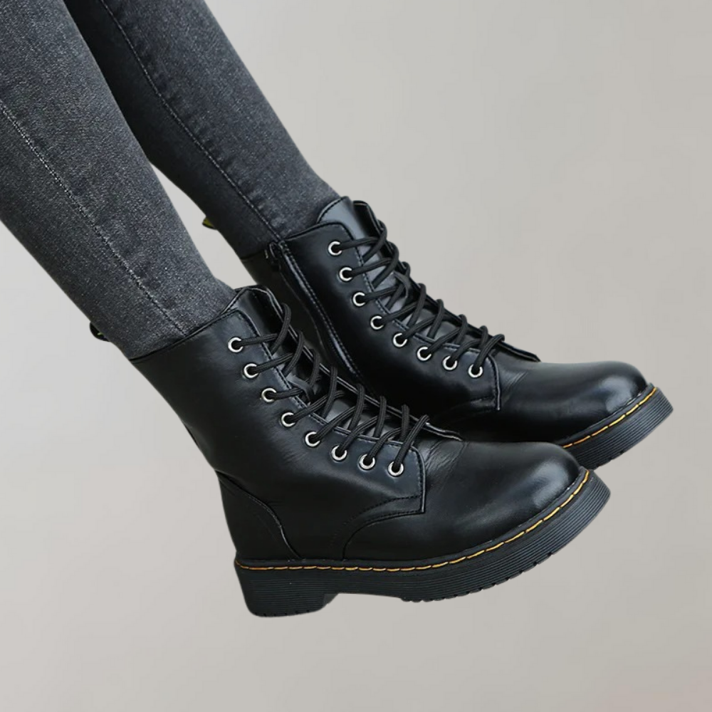 Lara | Damen Schnürstiefeletten im Combat Stil - Elle Zürich