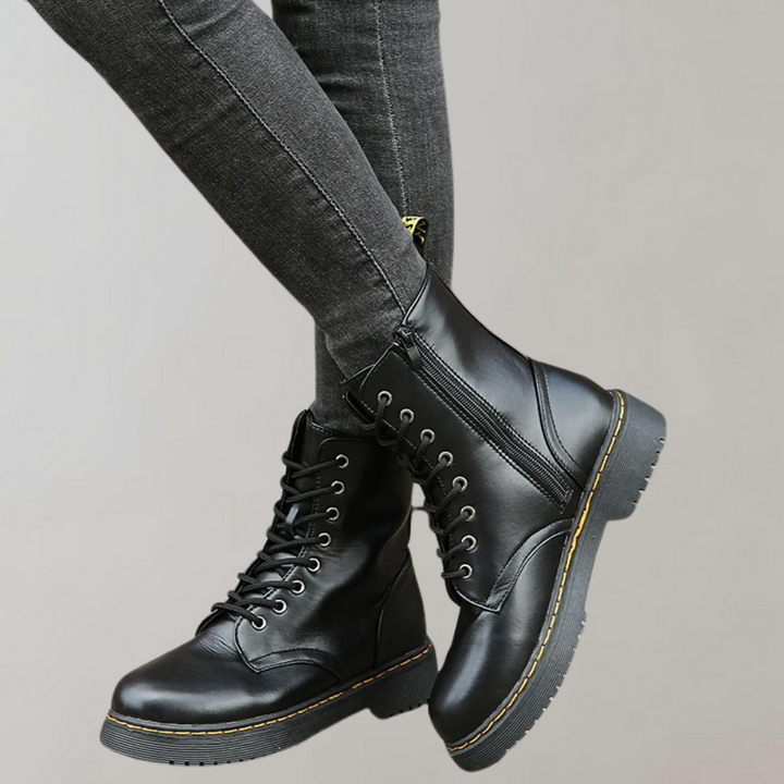 Lara | Damen Schnürstiefeletten im Combat Stil - Elle Zürich