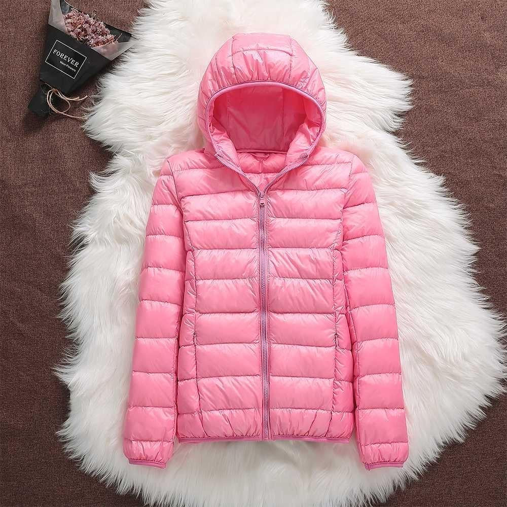 Jasmin | Damen Winter Steppjacke mit Kapuze - Elle Zürich
