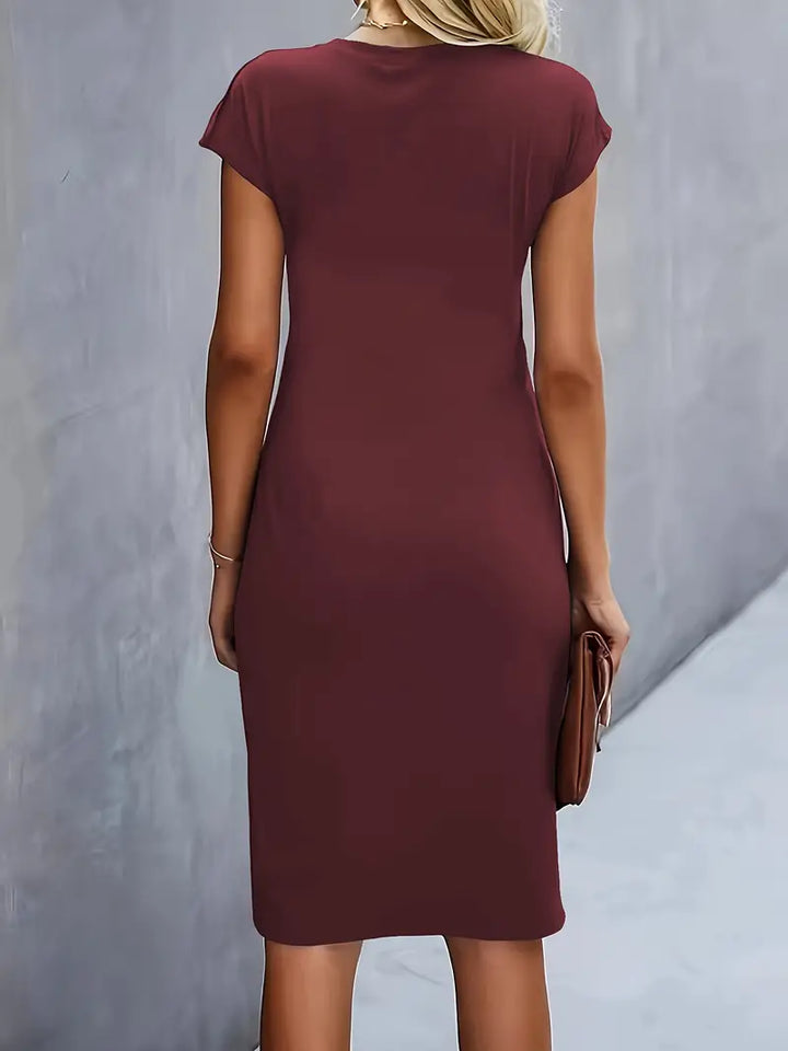 Helga | Zeitloses Midikleid mit Schmeichelnder Passform - Elle Zürich