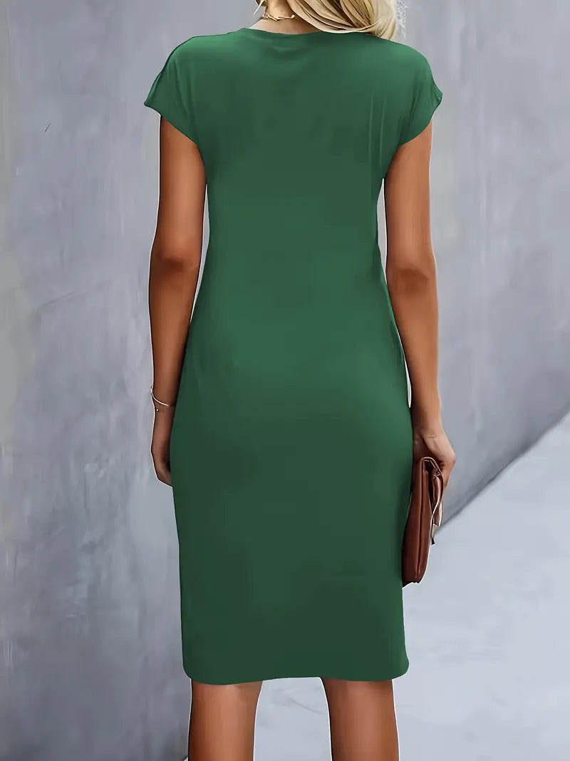 Helga | Zeitloses Midikleid mit Schmeichelnder Passform - Elle Zürich