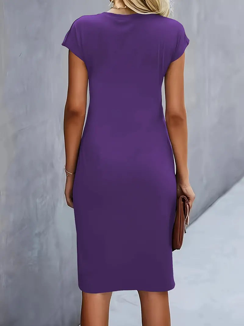 Helga | Zeitloses Midikleid mit Schmeichelnder Passform - Elle Zürich