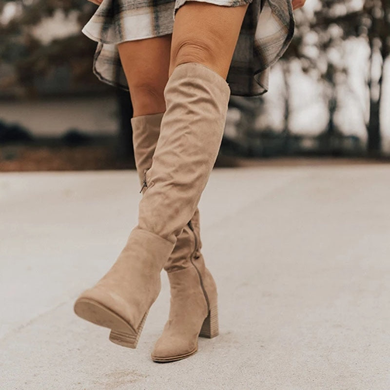 Edith | Damen Winterstiefel hoch mit Blockabsatz - Elle Zürich