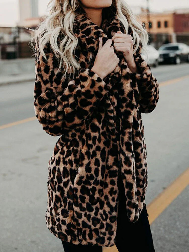 Theresa | Damen Gemütlicher Winter Leopardenpelzmantel - Elle Zürich