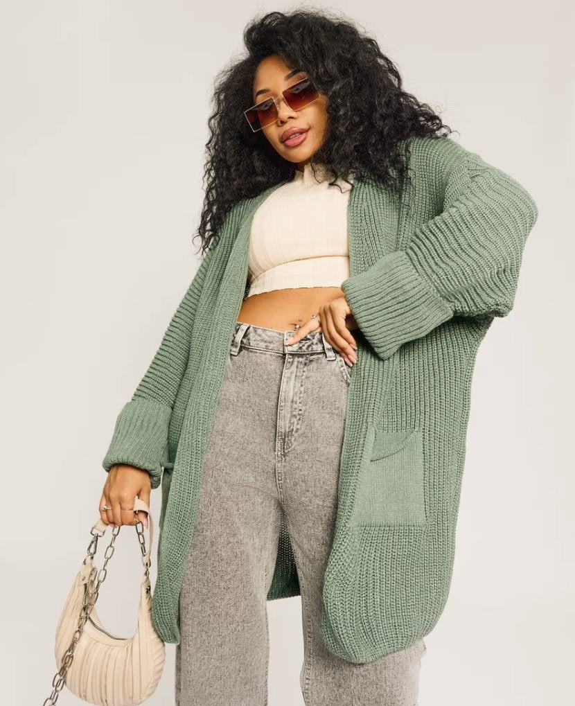 Lilian | Damen Winter Oversize-Strickcardigan - Elle Zürich