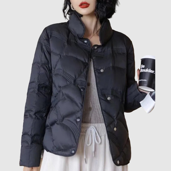 Emma | Damen Winter-Steppjacke mit Druckknöpfen - Elle Zürich