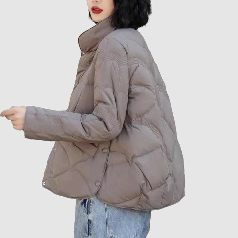 Emma | Damen Winter-Steppjacke mit Druckknöpfen - Elle Zürich