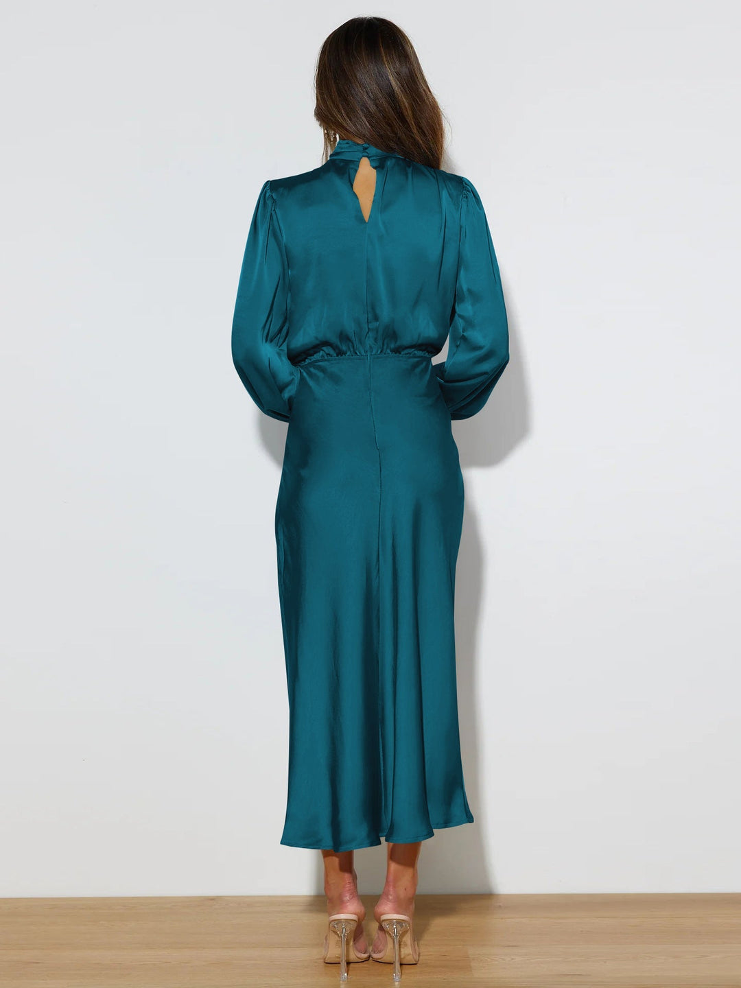 Anna | Damen Elegantes Satin Langarmkleid - Elle Zürich