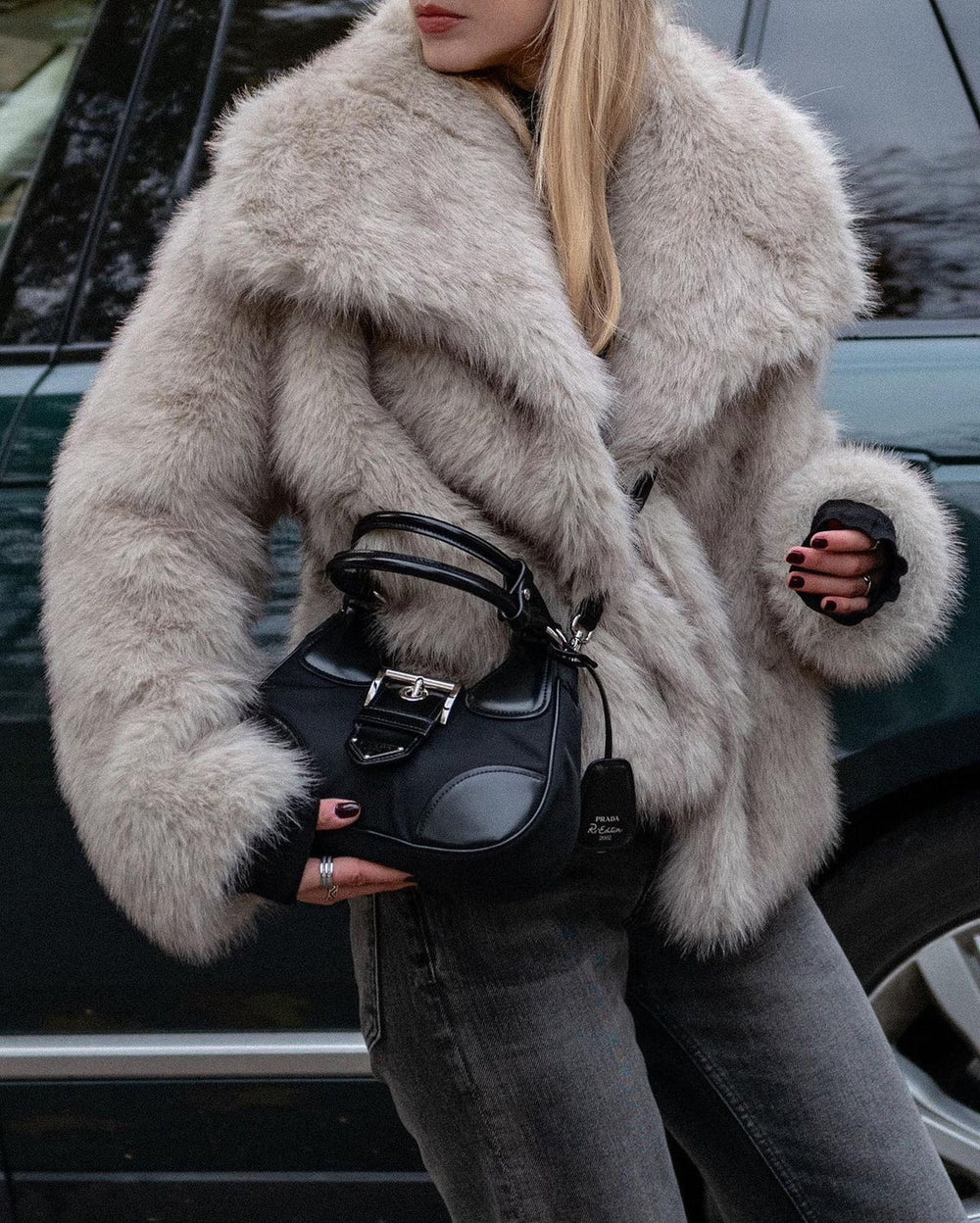 Helga | Eleganter Kuscheliger Mantel Damen - Elle Zürich