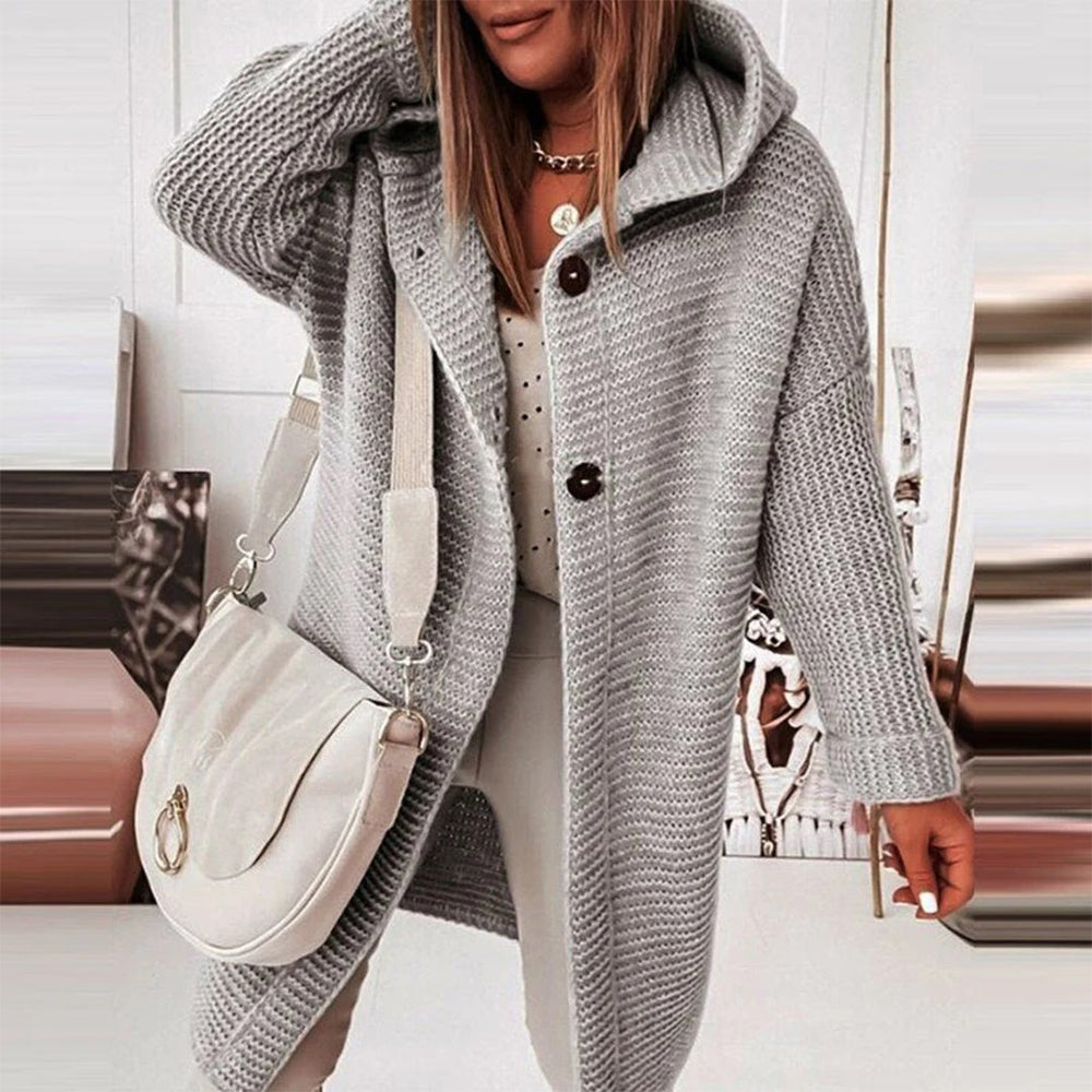 Carolin | Damen Kuschelige Winter-Kapuzenstrickjacke mit Knöpfen - Elle Zürich