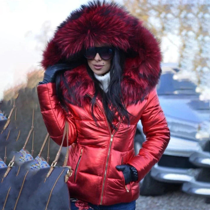 Helga | Damen Winter-Steppjacke mit Kapuze und Kunstfell - Elle Zürich