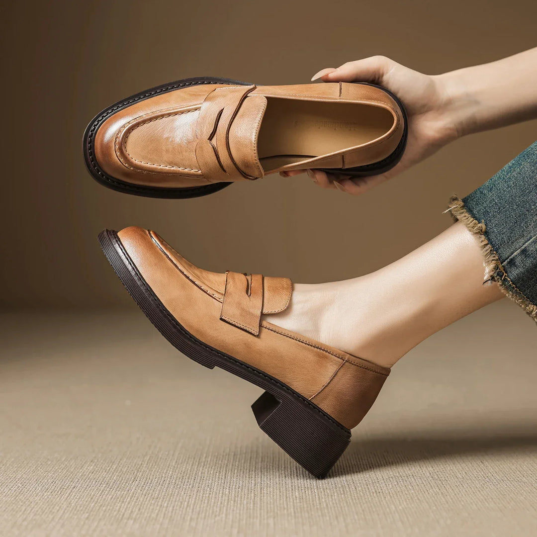 Barbara | Klassische Damen Leder T-Riemchen Schuhe