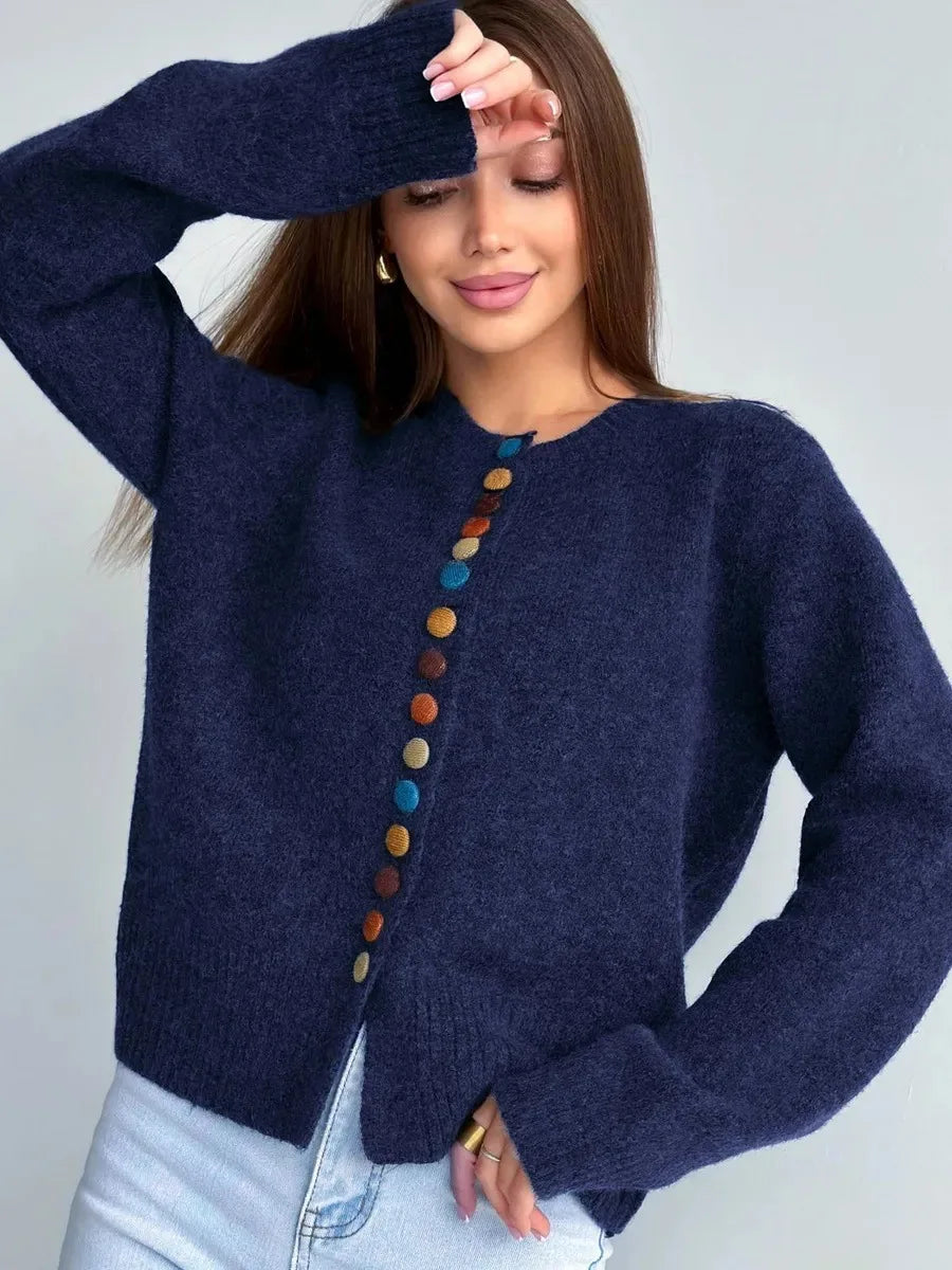 Greta | Damen Gemütlicher Winter Cardigan mit Buntem Knopf