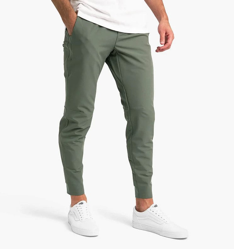 Georg | Herren Slim Fit Tapered Jogginghose - Elle Zürich