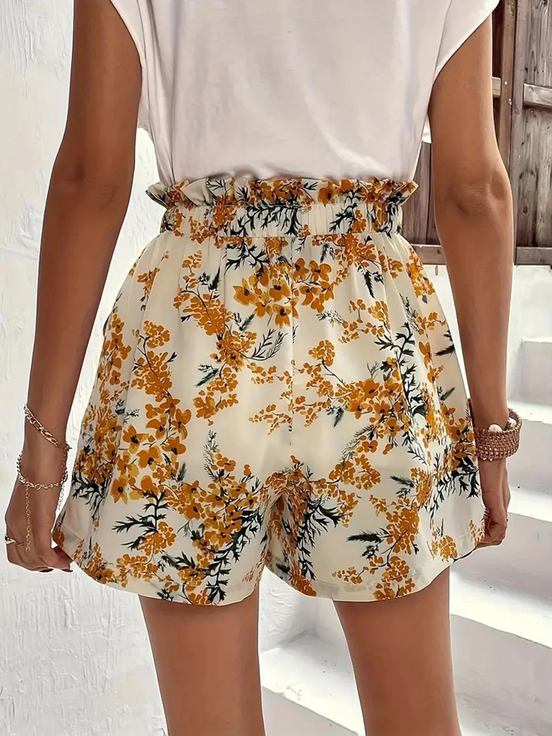 Hanna | Damen Sommershorts mit Blumenmuster - Elle Zürich