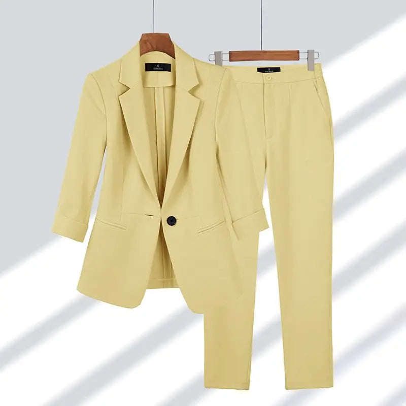 Monika | Maßgeschneiderter Business Anzug für Damen Zweiteiliges Set - Elle Zürich
