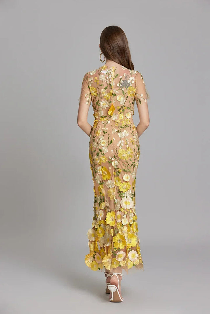 Lara | Elegantes Blumenkleid aus Mesh - Elle Zürich