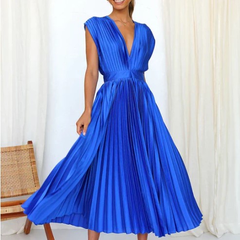 Elke | Stilvolles Und Bequemes Plissiertes Kleid - Elle Zürich