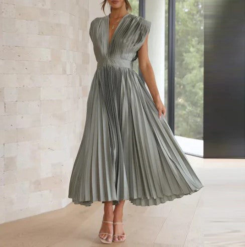 Elke | Stilvolles Und Bequemes Plissiertes Kleid - Elle Zürich
